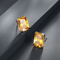 1 Pair Xuping Simple Style Square Plating Inlay Alloy Zircon White Gold Plated Ear Studs main image 1