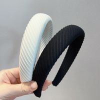 Simple Style Solid Color Sponge Hair Band main image 2