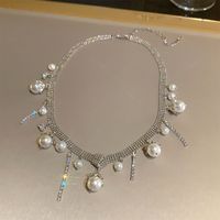 Elegant Solid Color Copper Alloy Plating Inlay Artificial Pearls Zircon White Gold Plated Women's Necklace main image 2