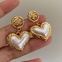 1 Pair Vintage Style Heart Shape Plating Inlay Alloy Artificial Pearls Drop Earrings main image 5