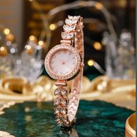 Casual Solid Color Jewelry Buckle Quartz Women's Watches main image 4