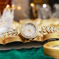 Casual Solid Color Jewelry Buckle Quartz Women's Watches main image 3
