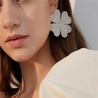 1 Pair Casual Retro Flower Plating Inlay Alloy Rhinestones Silver Plated Ear Studs main image 6