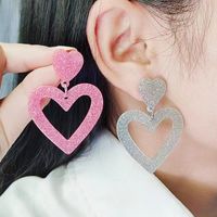 1 Pair Simple Style Geometric Heart Shape Spray Paint Arylic Drop Earrings main image 3