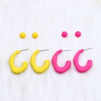 1 Set Simple Style Geometric Solid Color Spray Paint Arylic Ear Studs main image 2