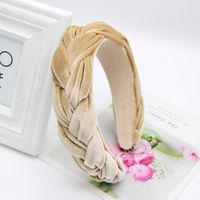 Women's Simple Style Commute Solid Color Velvet Braid Hair Band sku image 5