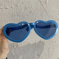 Hip-hop Retro Heart Shape Pc Heart Shape Full Frame Women's Sunglasses sku image 5