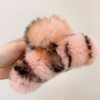 Women's Simple Style Solid Color Plush Hair Claws sku image 10
