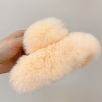 Women's Simple Style Solid Color Plush Hair Claws sku image 4