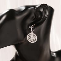 1 Pair Simple Style Lotus Plating Hollow Out Inlay Copper Zircon White Gold Plated Drop Earrings main image 3