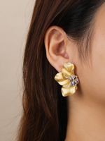 1 Pair Elegant Petal Plating Inlay Copper Zircon 18k Gold Plated Ear Studs main image 6