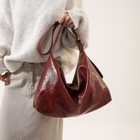 Women's Pu Leather Woolen Solid Color Preppy Style Streetwear Sports Pillow Shape Zipper Tote Bag sku image 5