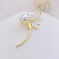 Fashion Flower Alloy Plating Inlay Artificial Gemstones Pearl Women's Brooches sku image 17