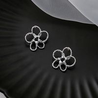 1 Paire Style Vintage Sucré Style Simple Fleur Placage Alliage Plaqué Or Plaqué Argent Boucles D'oreilles main image 2