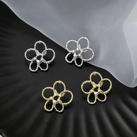 1 Pair Vintage Style Sweet Simple Style Flower Plating Alloy Gold Plated Silver Plated Ear Studs main image 1