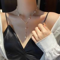 Simple Style Round Stainless Steel Pearl Inlay Zircon Necklace main image 7