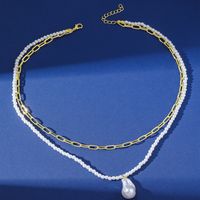 Einfacher Stil Geometrisch Einfarbig Künstliche Perle Kupfer Vergoldet Halskette Mit Anhänger In Masse main image 3