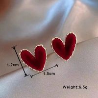 1 Paar Einfacher Stil Herzform Legierung Tuch Ohrstecker main image 2