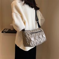 Women's Pearlescent Cotton Solid Color Elegant Sewing Thread Square Zipper Shoulder Bag sku image 3