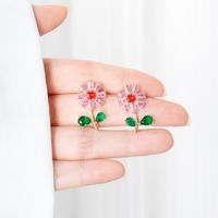 1 Pair Simple Style Classic Style Flower Plating Inlay Copper Zircon 18k Gold Plated Ear Studs main image 5