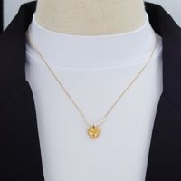 French Style Simple Style Heart Shape 304 Stainless Steel Freshwater Pearl Pearl 18K Gold Plated Women's Pendant Necklace main image 3