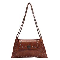Women's Pu Leather Solid Color Streetwear Rivet Square Lock Clasp Shoulder Bag main image 2