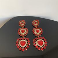 1 Pair Elegant Lady French Style Heart Shape Inlay Alloy Rhinestones Silver Plated Drop Earrings main image 6