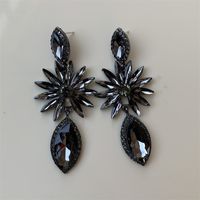 1 Pair Ig Style Elegant Classic Style Leaves Inlay Alloy Rhinestones Silver Plated Drop Earrings sku image 1