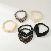 Women's Vintage Style Printing Flower Cloth Hair Band main image 2