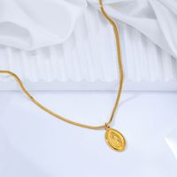 304 Stainless Steel 18K Gold Plated Simple Style Classic Style Carving Geometric Zircon Pendant Necklace main image 3