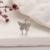 1 Pièce Mignon Style Cool Géométrique Forme De Cœur Papillon Placage Incruster Le Cuivre Zircon Plaqué Or 18k Boucles D'oreilles main image 5