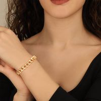 Casual Classic Style Solid Color Copper 14k Gold Plated Bracelets In Bulk main image 10
