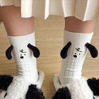 Femmes Mignon Chien Coton Crew Socks Une Paire main image 3