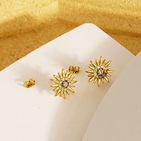 1 Pair IG Style Elegant Luxurious Flower Plating Inlay 304 Stainless Steel Rhinestones 18K Gold Plated Ear Studs main image 3