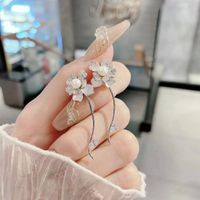 1 Pair Simple Style Flower Plating Inlay Sterling Silver Zircon Rose Gold Plated Rhodium Plated Drop Earrings main image 4