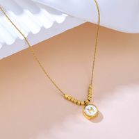 304 Stainless Steel 18K Gold Plated Simple Style Plating Inlay Letter Shell Pendant Necklace main image 4