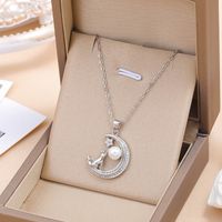 Simple Style Star Moon Cat Alloy Copper Plating Inlay Rhinestones White Gold Plated Women's Pendant Necklace main image 1