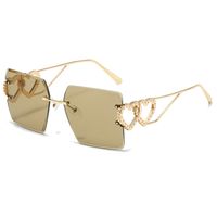 Hip-hop Streetwear Heart Shape Solid Color Pc Square Full Frame Women's Sunglasses sku image 2