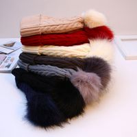 Women's Simple Style Solid Color Pom Poms Eaveless Wool Cap main image 5