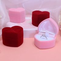 Romantic Simple Style Heart Shape Solid Color Plastic Embryo Flocking Jewelry Boxes main image 5