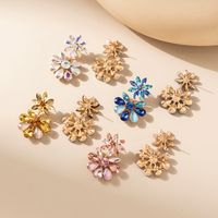1 Pair Vintage Style Vacation Flower Plating Inlay Alloy Glass Rhinestones Gold Plated Drop Earrings main image 1