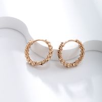 1 Pair Vintage Style Xuping Commute Solid Color Plating Alloy Copper Alloy 18k Gold Plated Hoop Earrings main image 4