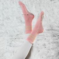 Femmes Des Sports Couleur Unie Coton Crew Socks Une Paire main image 3