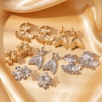 1 Pair Simple Style Flower Ginkgo Leaf Fish Tail Plating Stainless Steel 18k Gold Plated Drop Earrings main image 1