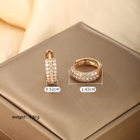 1 Pair Xuping Simple Style Solid Color Plating Inlay Copper Alloy Artificial Diamond 18k Gold Plated Earrings main image 4