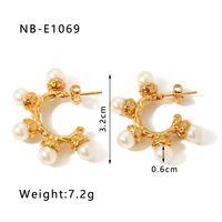 1 Pair Vacation Modern Style Simple Style C Shape Beaded Plating Inlay 304 Stainless Steel Artificial Pearls Rhinestones 18K Gold Plated Ear Studs sku image 4