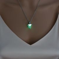 Fashion Hot Sale Moon Represents My Heart Luminous Necklace Heart Pendant Wholesale Nihaojewelry sku image 1