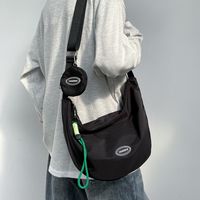 Unisex Nylon Solid Color Preppy Style Vacation Sewing Thread Dumpling Shape Zipper Shoulder Bag sku image 3