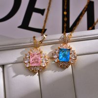 Elegant Floral Rhinestone Copper Artificial Diamond Pendant Necklace In Bulk main image 5