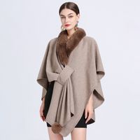 Women's Simple Style Commute Solid Color Acrylic Fiber/artificial Wool Patchwork Shawl main image 2
